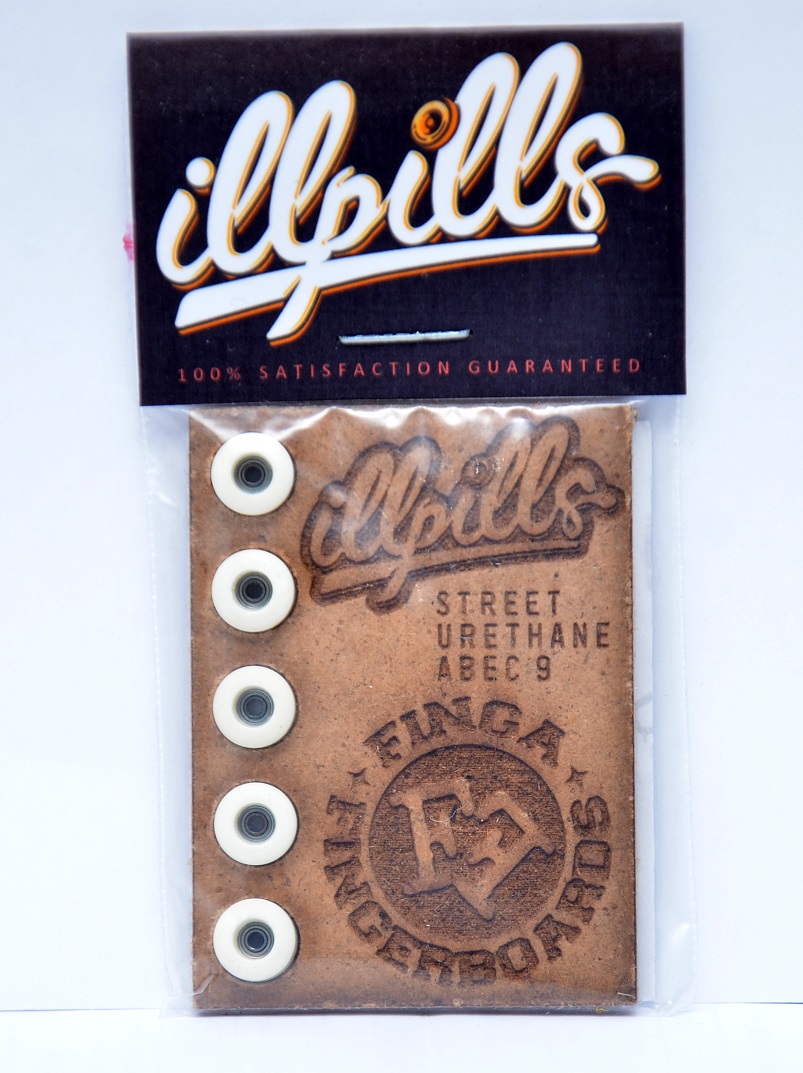 Kolečka Ill Pills - Street 70D - bílá