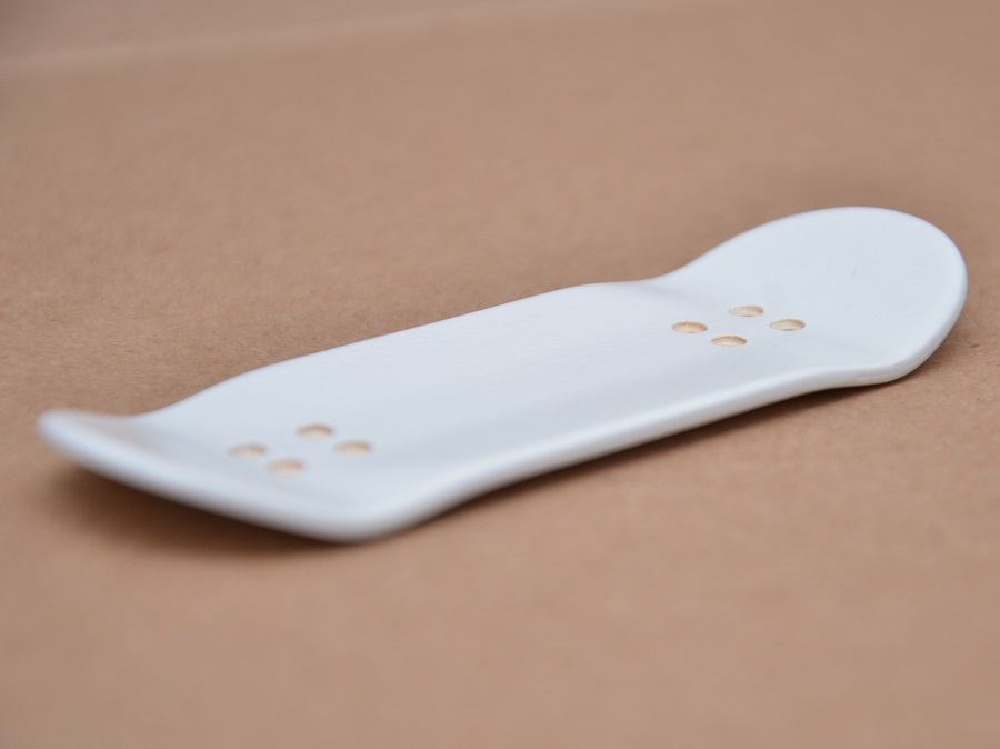 Finga dřevěný fingerboard profesionální - Design DIP - Smoking kills bílá 34mm