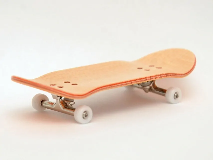 HOOD dřevěný fingerboard - Logo - oranžová 34mm
