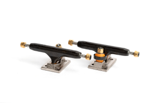 Blackriver Trucks 3.0 - 32mm černá/chrom